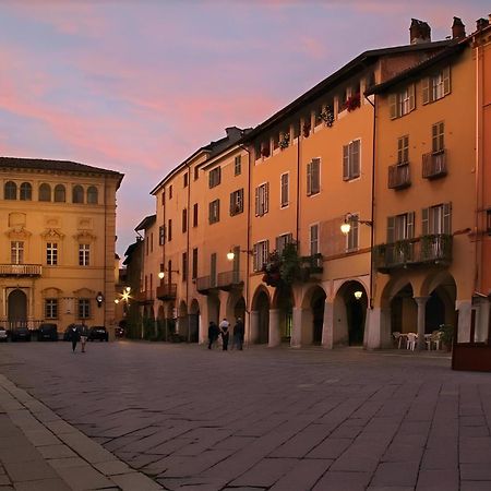 Centro Storico Luminoso Spazio Al Piazzo بييلا المظهر الخارجي الصورة
